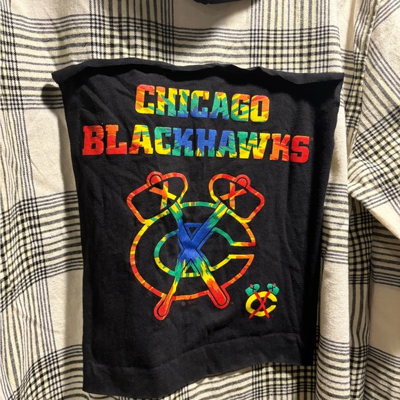 Blackhawks one of a kind flannel with hood - Picture 4 of 5